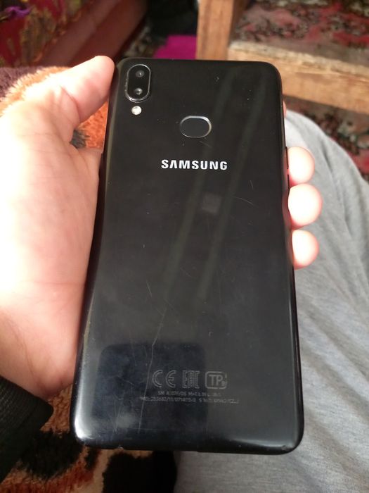 самсунг а10с сотилади