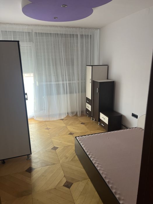 Inchiriez / Vand 3 camere 108 mp ARED R1 penthause scara interioara