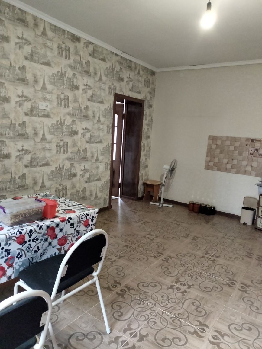 Продаётся частьный дом.