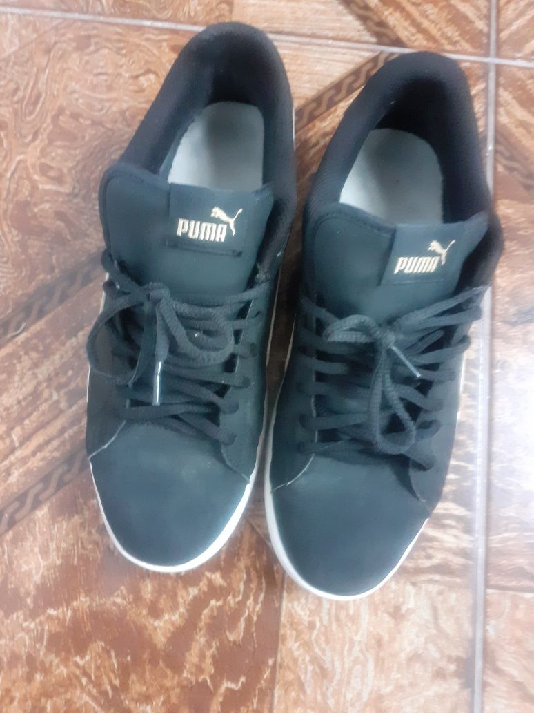 Vind adidas puma nr 42 din piele