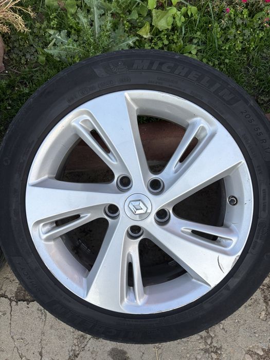 Vand Jante Originale Renault +Cauciucuri Vară:- 5 114,3 r17