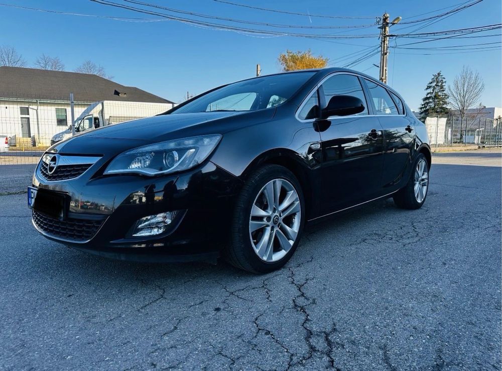 Opel Astra Cititi Anuntul