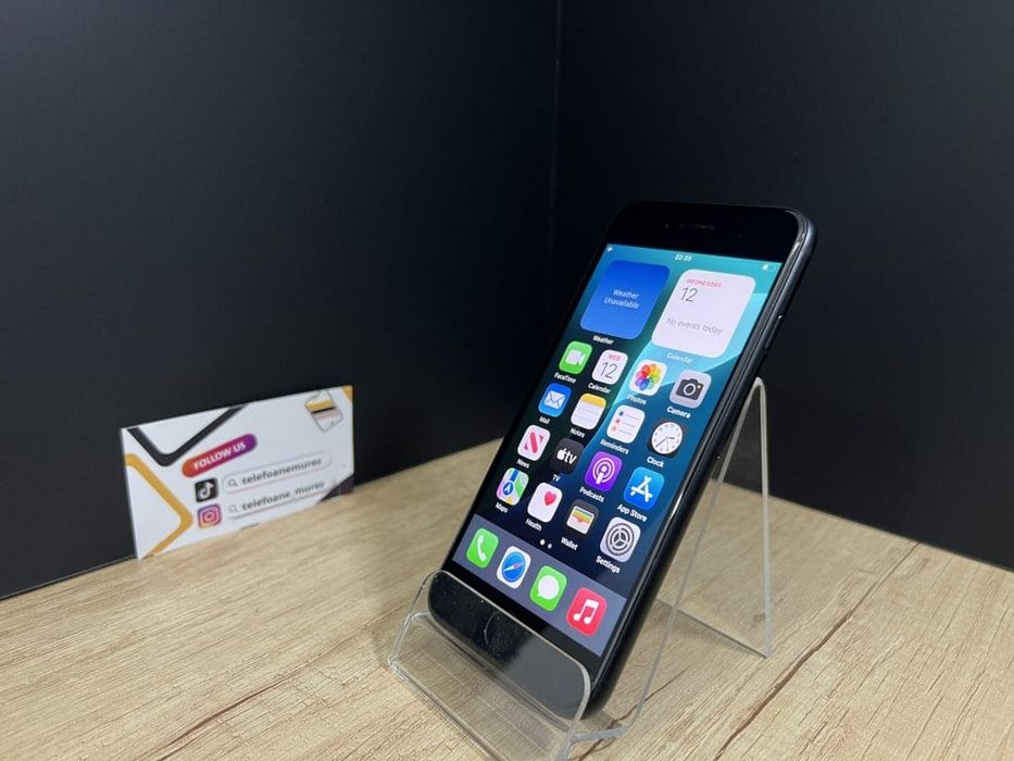 iPhone SE(2020) 64Gb Black Second-Hand Foarte Bun 3 ani garanție, Tele