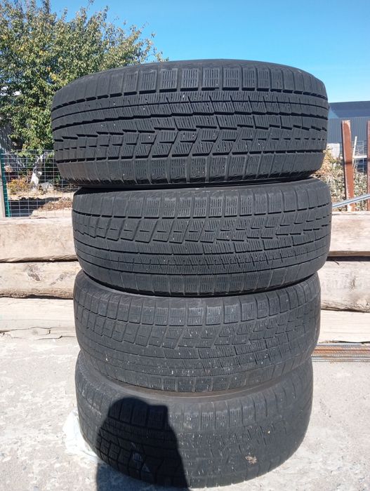 Продам шины Yokohama зимний