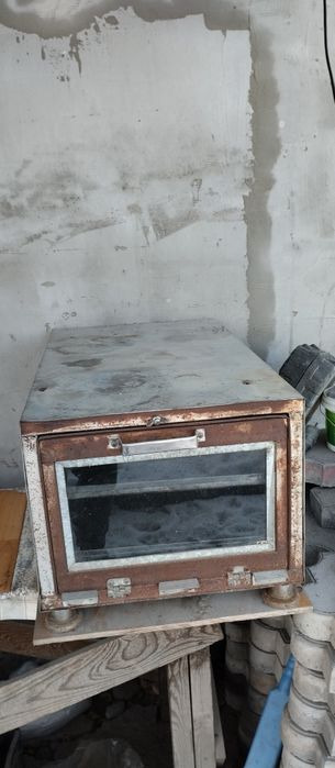 Печь духовка для выпечки 50000 ТГ.