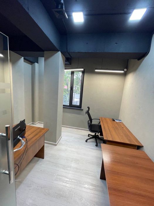 Продаётся Коммерческое Помещение 1100кв.м ор.Ракат Махалля Яккасарай