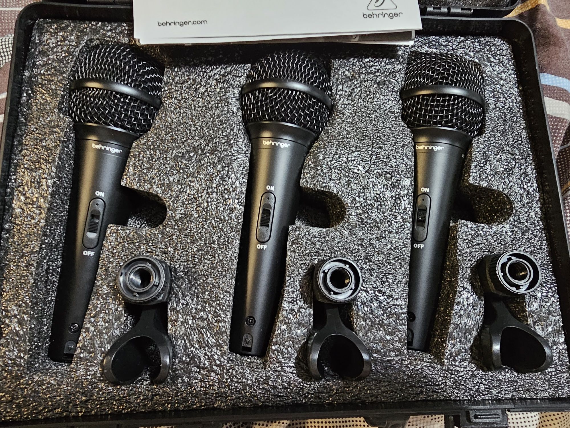 Set 3 microfoane Behringer XM1800S