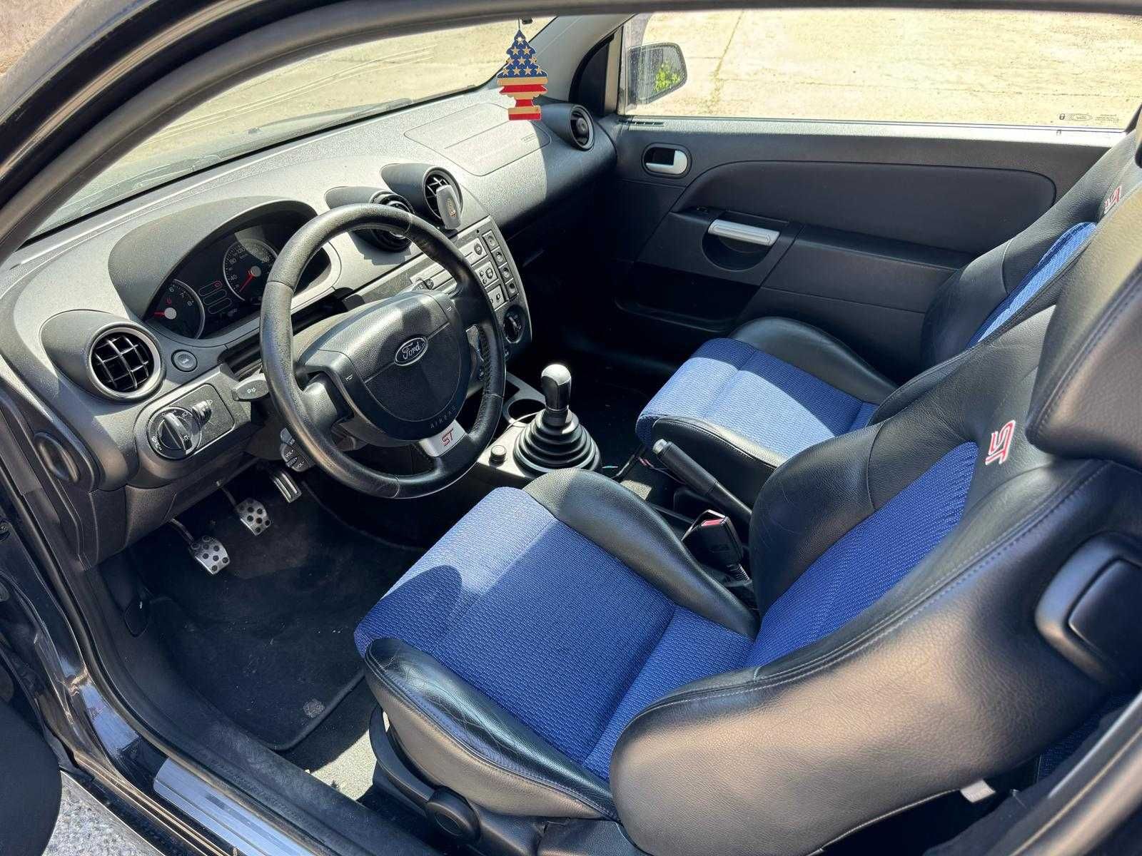 DEZMEMBREZ Ford Fiesta ST MK5 an 2005