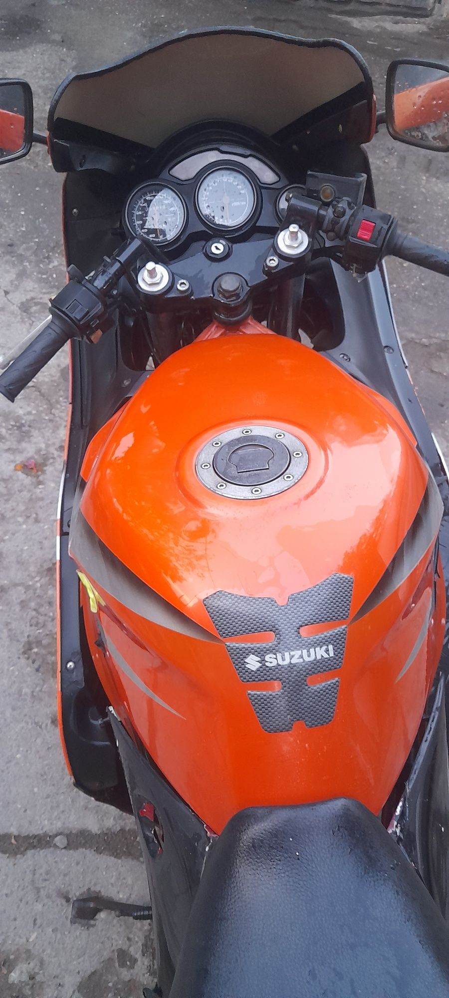 Dezmembrez suzuki rf 400