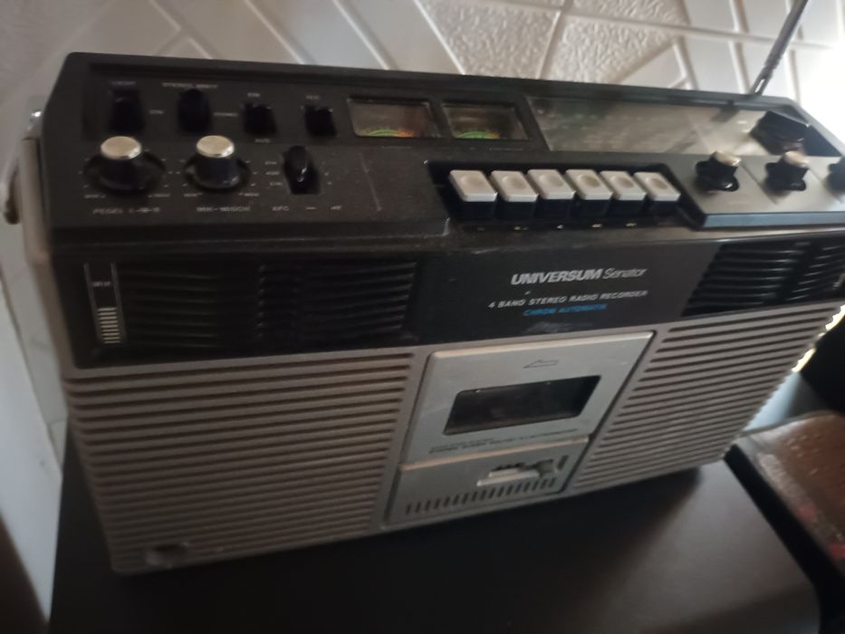 Radiocasetofon/boombox TECHNICS/JVC/SHARP/UNIVERSUM/sony/telefunken/sa