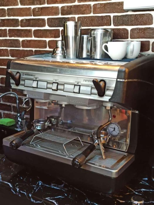 Кофемашина с кофемолкой Simonelli Appia