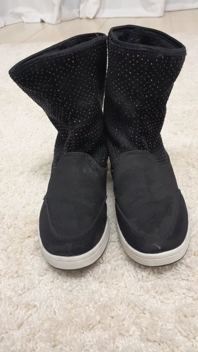 Cizme imblanite de dama