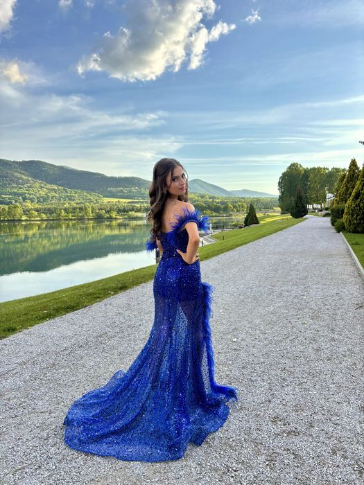 Абитуриентска бутикова рокля