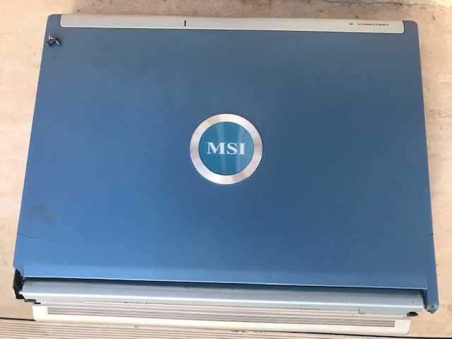 Laptop  MSI-1221 blue