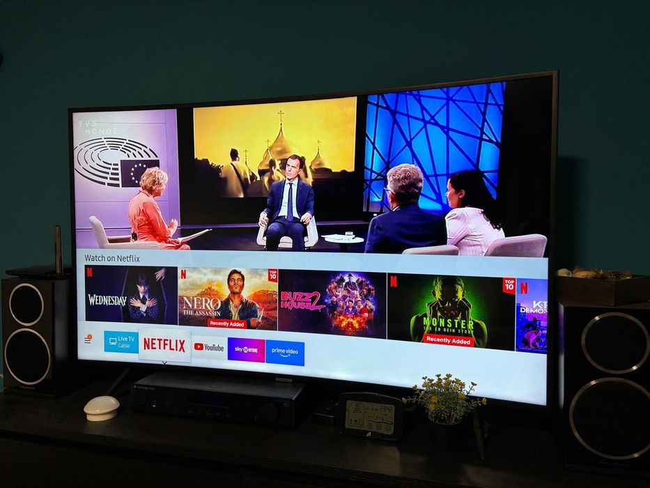 SMART TV UE55NU7372U HDR Ecran Curbat 138 cm