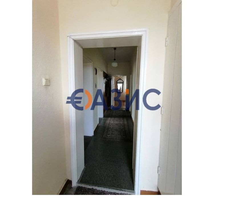 Къща 2-етажна-190 кв.м. + двор 420 кв. м., гр. Средец, обл. Бургас