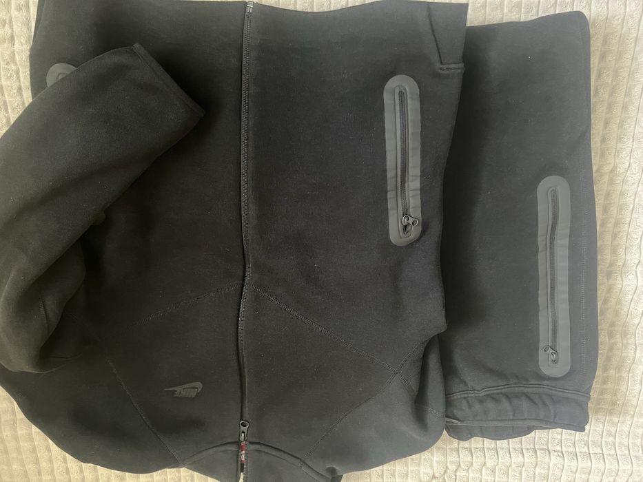 Комплект NIKE Суитшърт TCH и долно