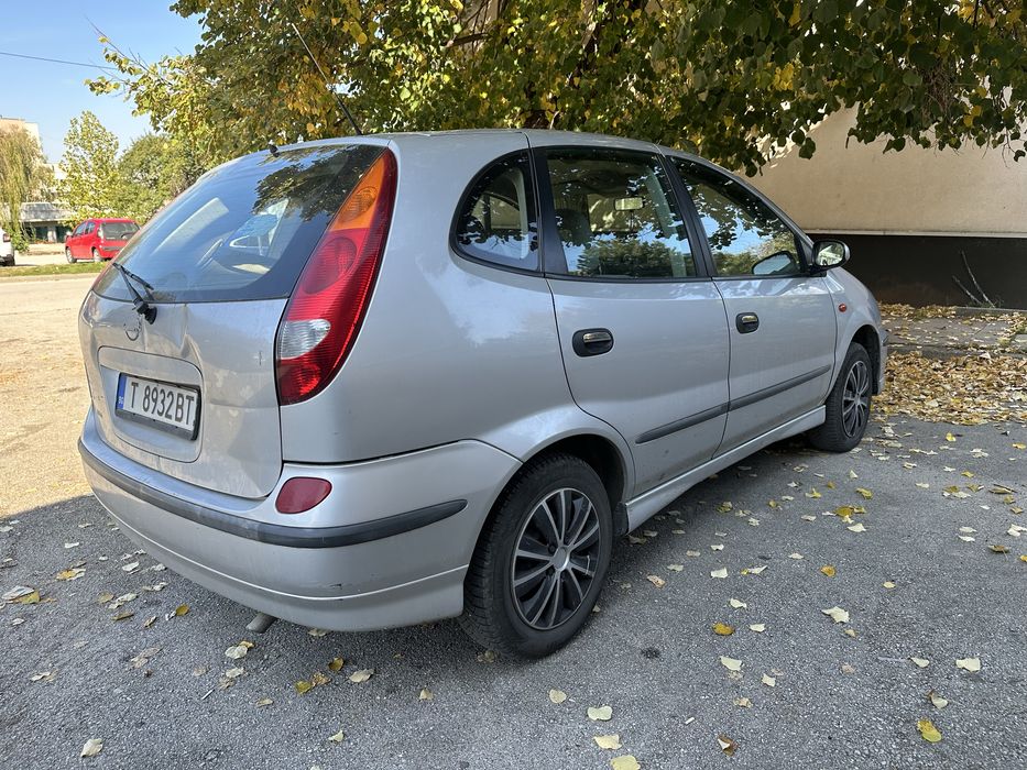 Nissan Almera Tino 1.8
