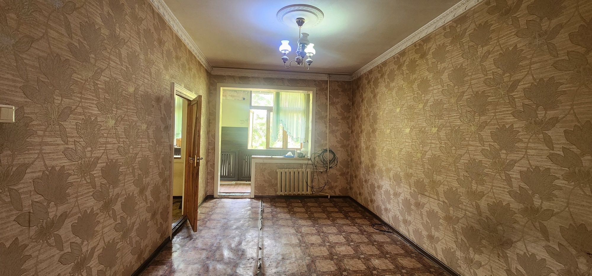 Юнусобод 11кв квартира метро 3комнатная  вдоль дороги