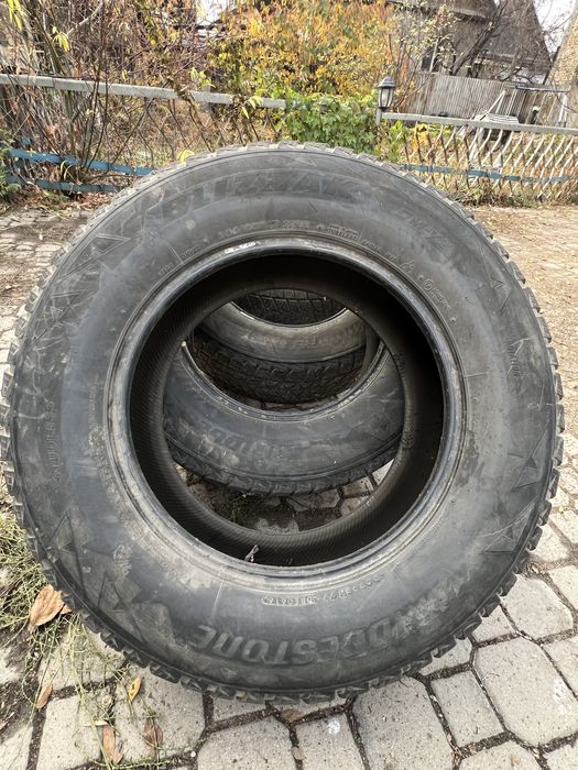 Резина зимняя комплект