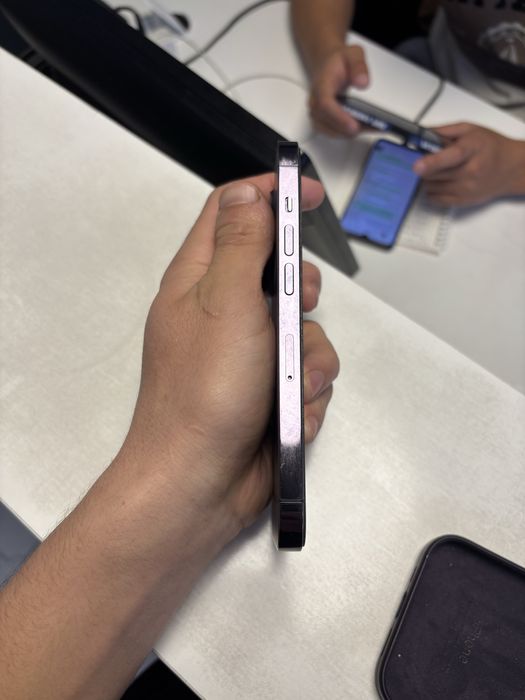 Apple Iphone 14 pro 77%ямкост