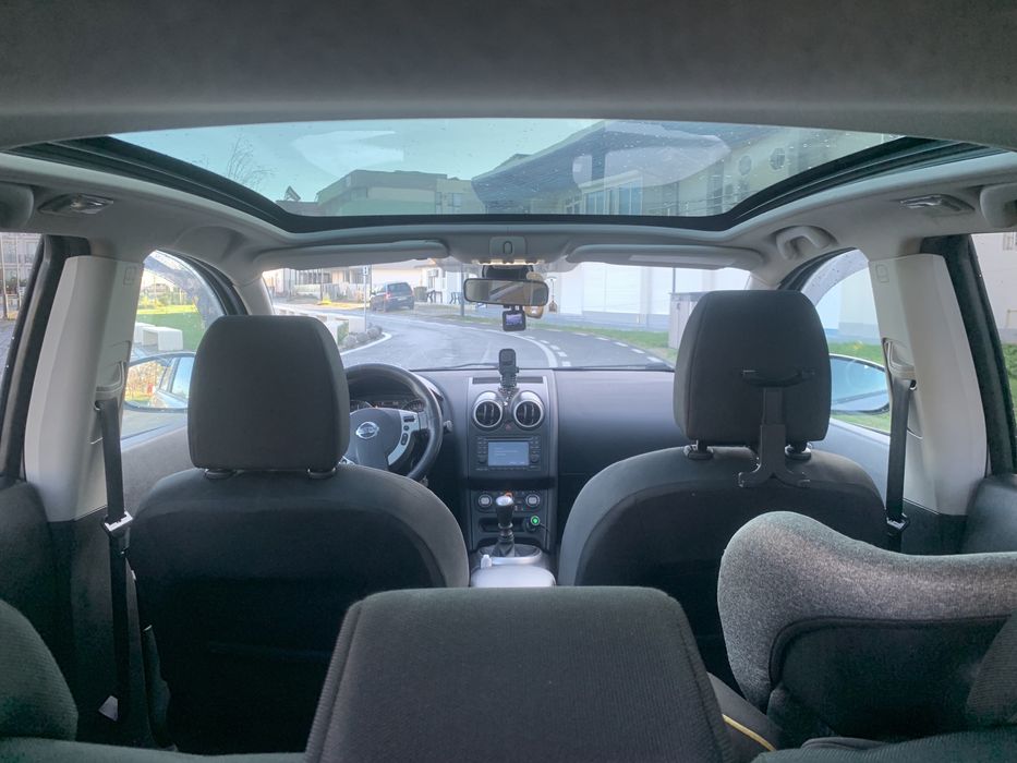 Vand Nissan j10 Qashqai Tekna 1.5 dci 110cp 2010