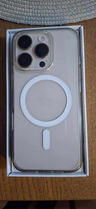 IPhone 16 Pro de vânzare