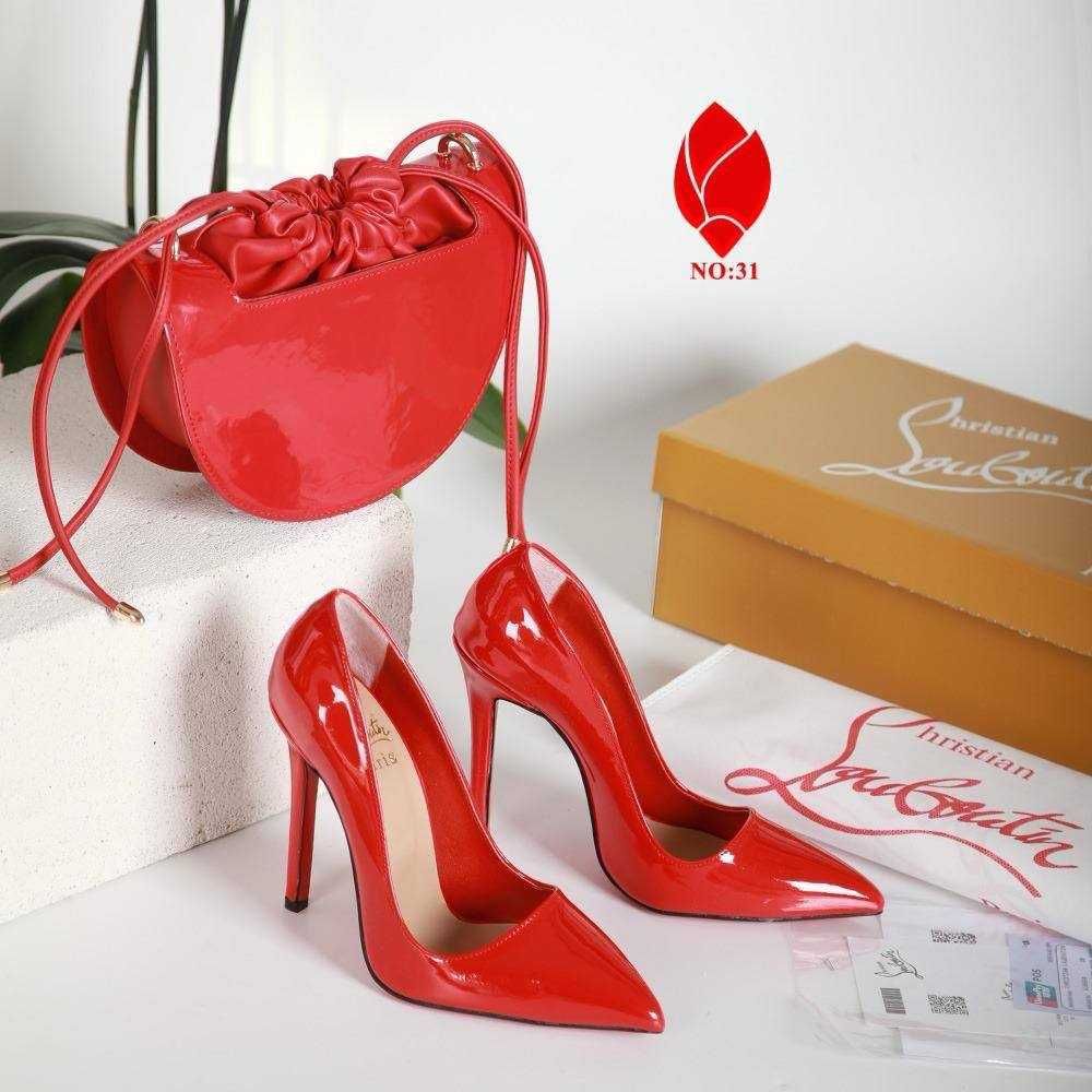 Louboutin set pantofi+geanta