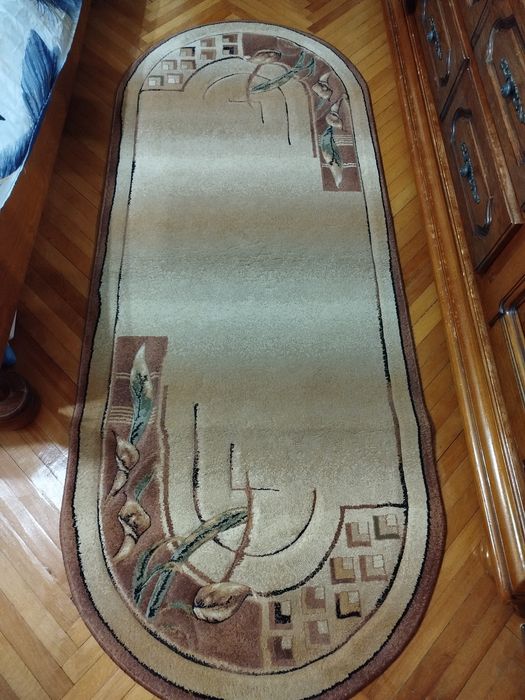 Vând mochete persane