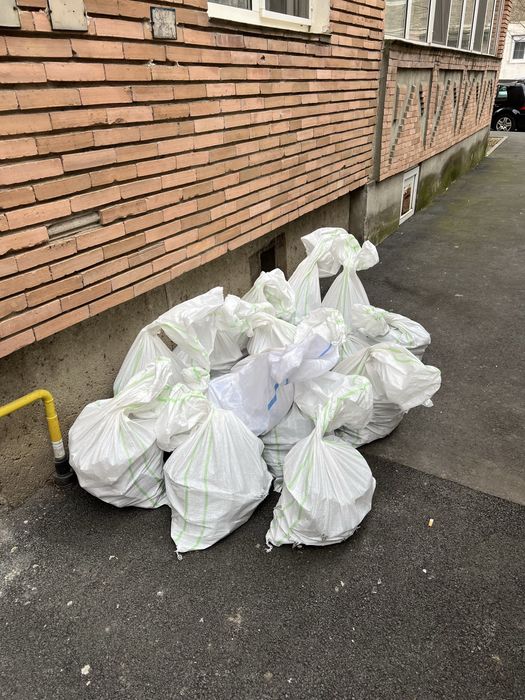 Debarasari, demolari si transport