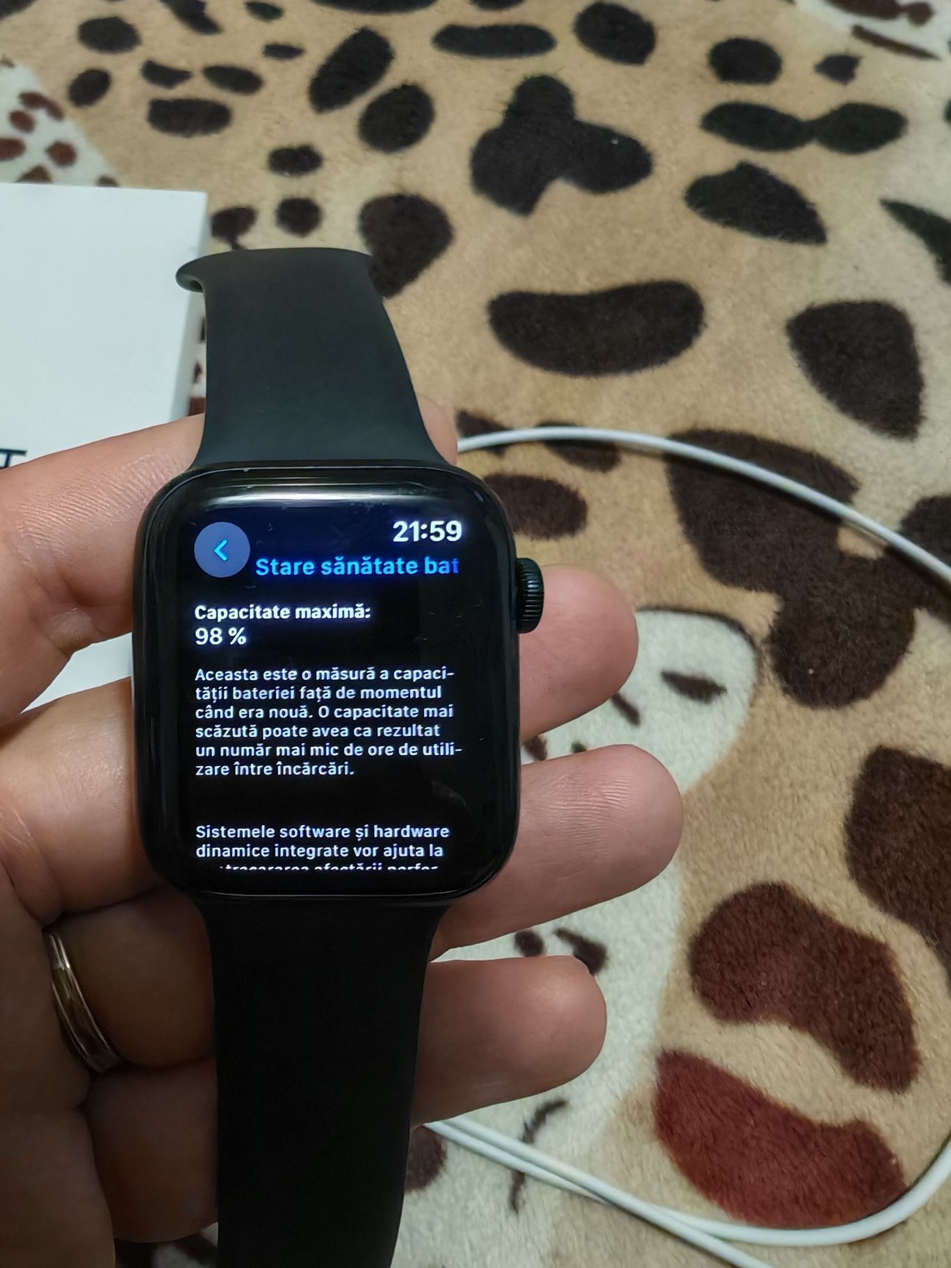 Apple watch se..