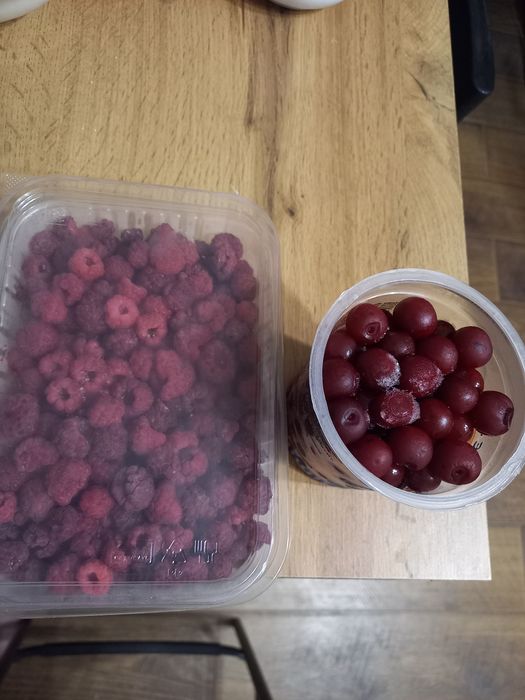 Замороженая вишня дачная