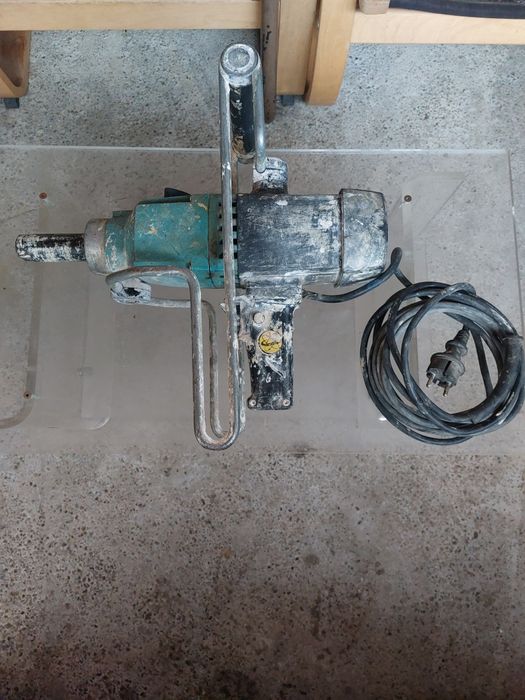 Vand Mestecau /Mixer Material Collomix