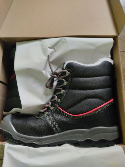 Зимни работни обувки