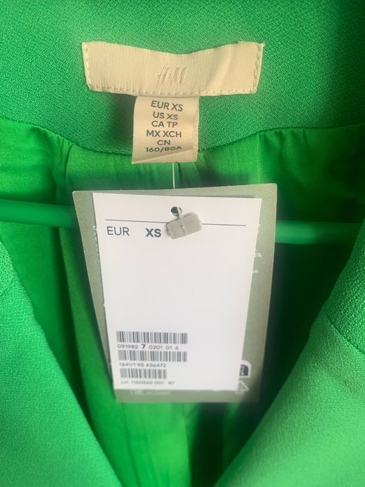 H&M ново, с дамско сако