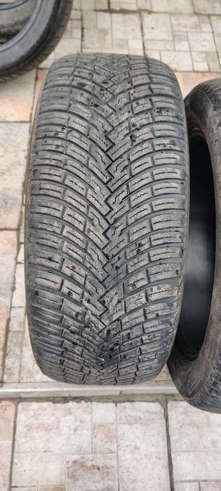 Anvelope continental  și pirelli 225 50 17