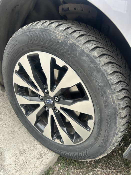 Продам зимние шины