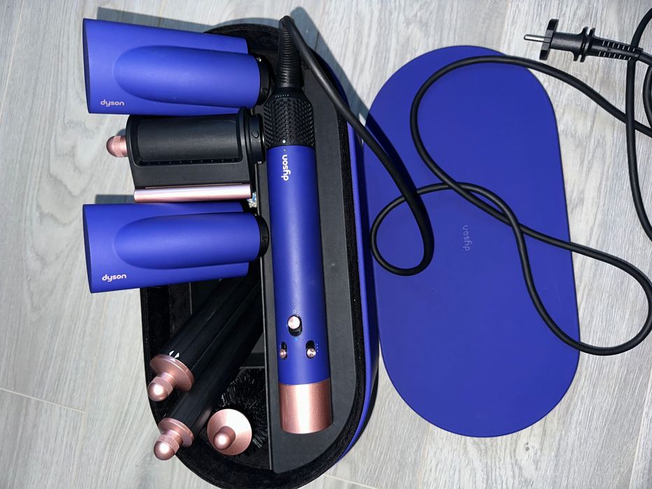 Dyson Airwrap along Complete – Indigo/Rose Gold