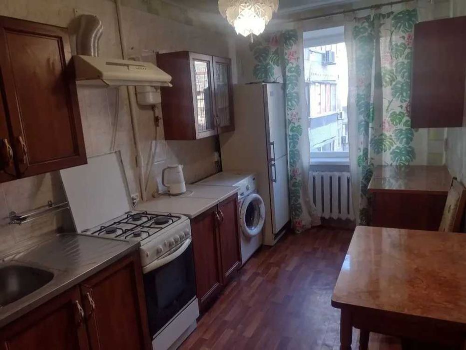 Двустаен имот в кв.Орландовци