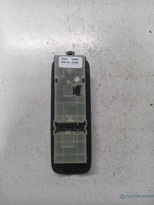 Butoane geamuri electrice stanga fata NISSAN QASHQAI / QASHQAI +2 I J10, JJ10 2006 - 2014 dCi 4x4 M1D, M9R