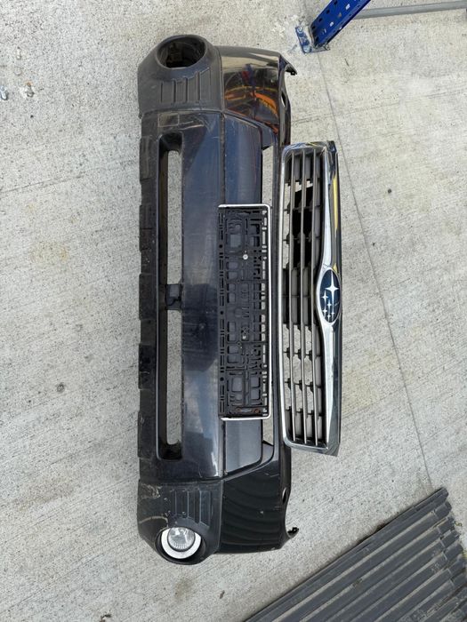 Bara fata subaru forester 2011