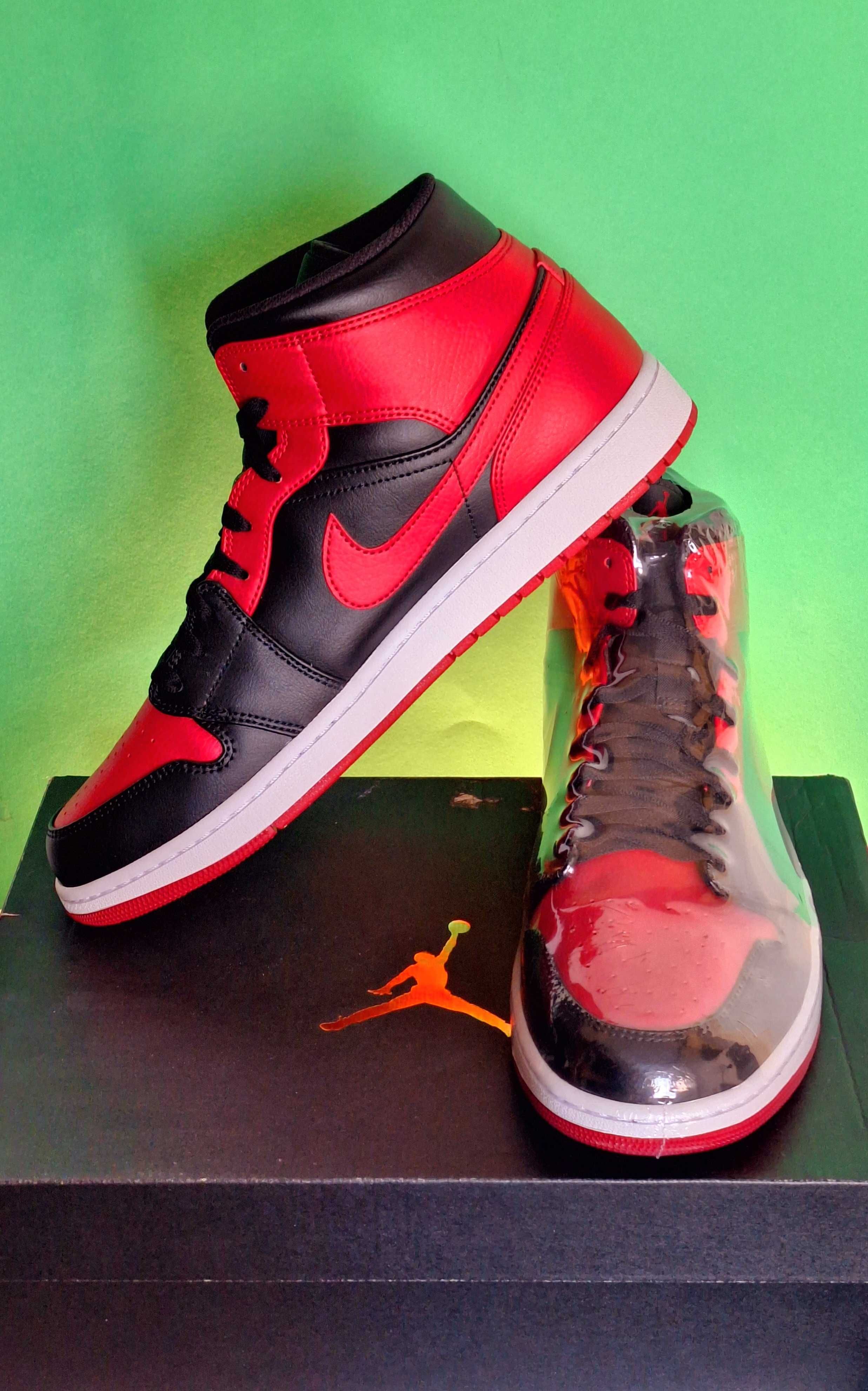 Nike Air Jordan 1 Mid - нови оригинални кецове