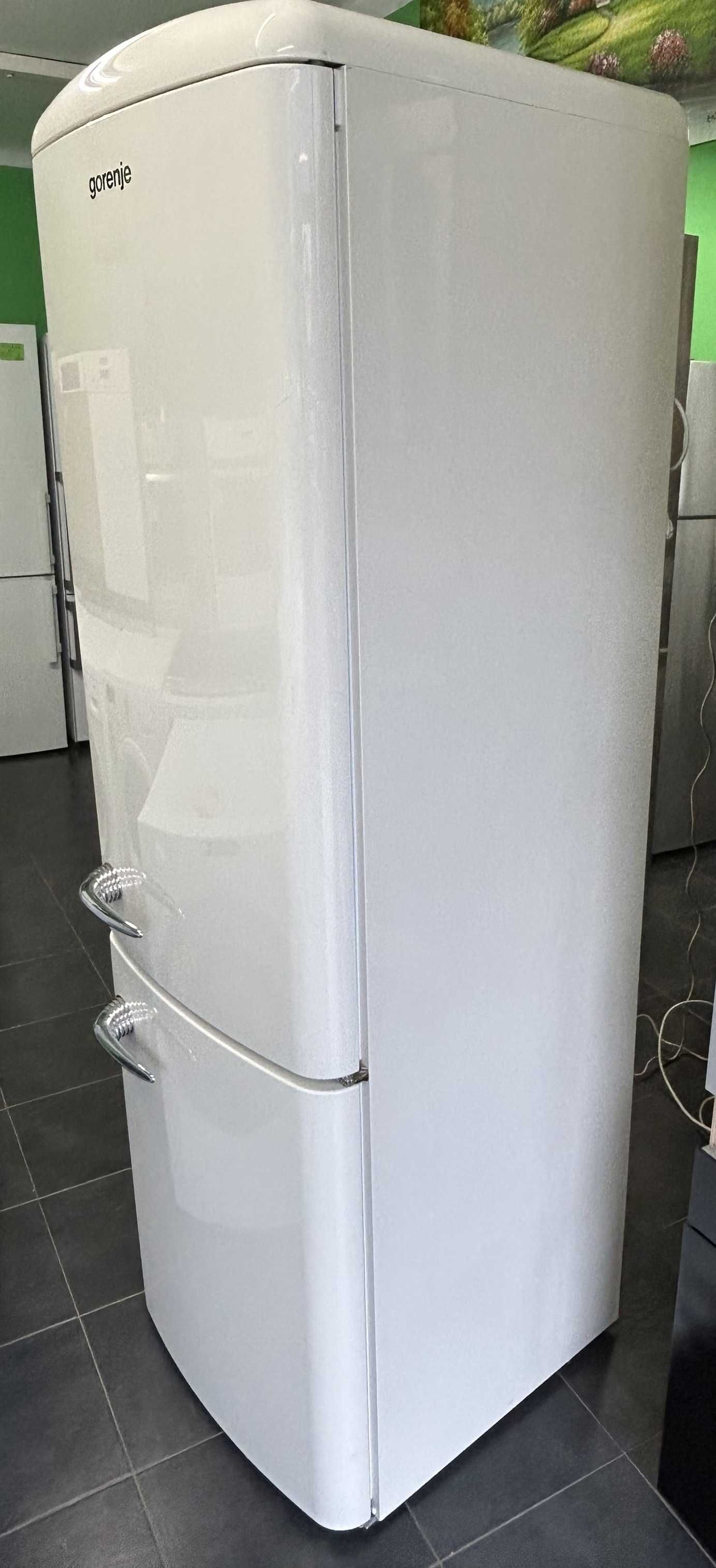 Хладилник Gorenje ORK 193 C ретро дизайн
