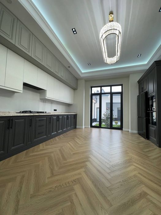 Продается Евро Дом на Центр Луначарского