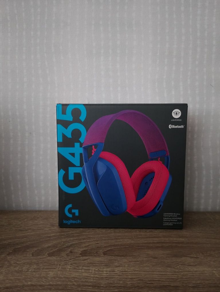 Безжични слушалки Logitech G435