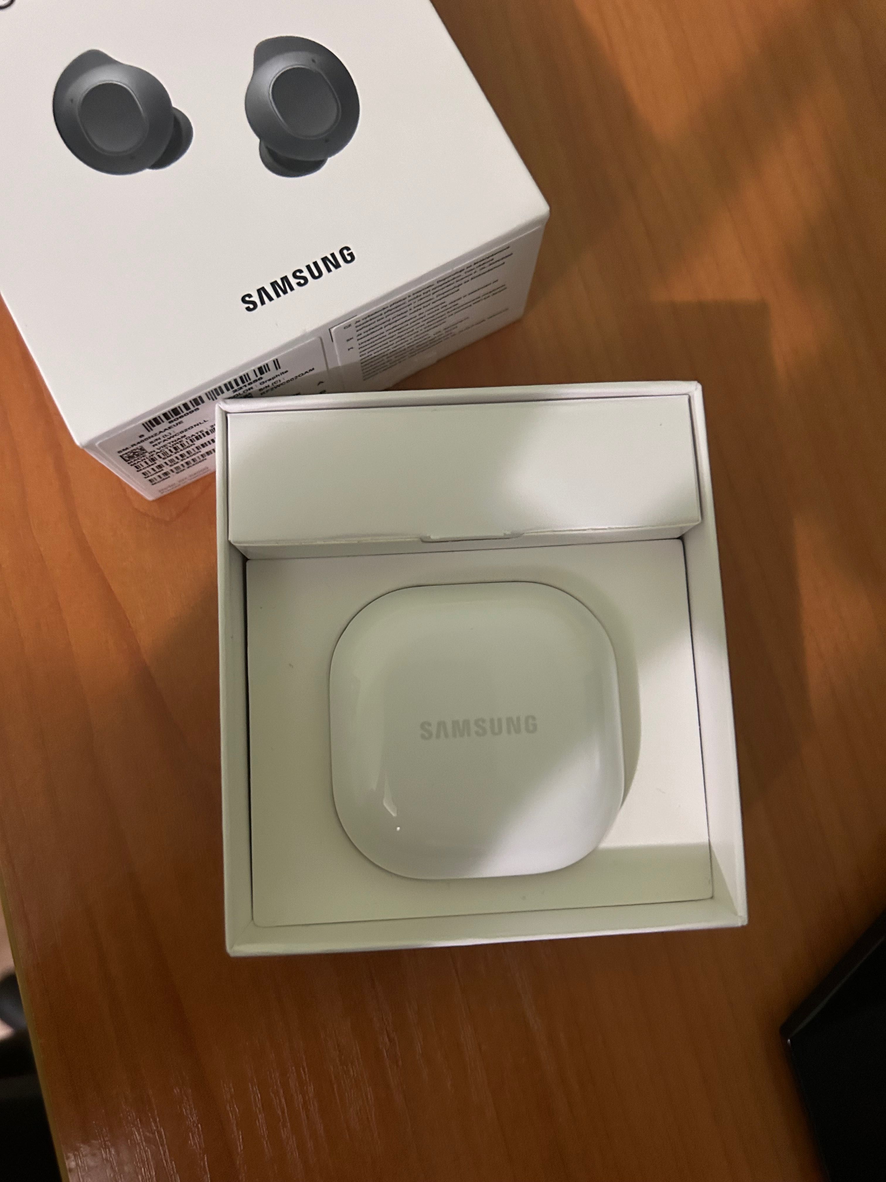 Samsung Galaxy buds FE