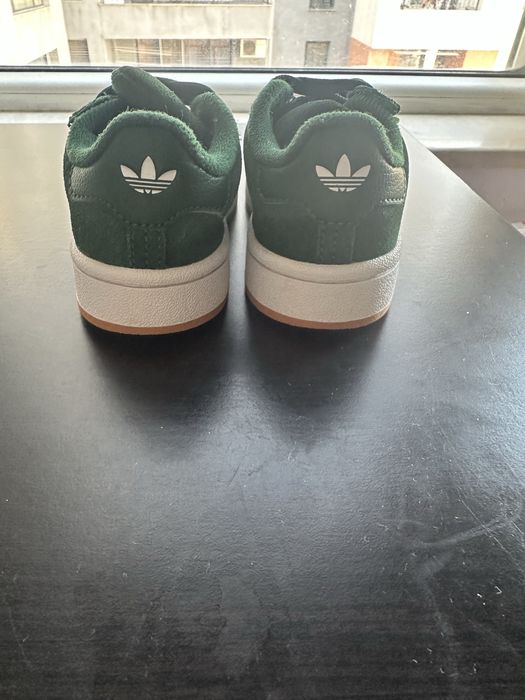 Маратонки adidas