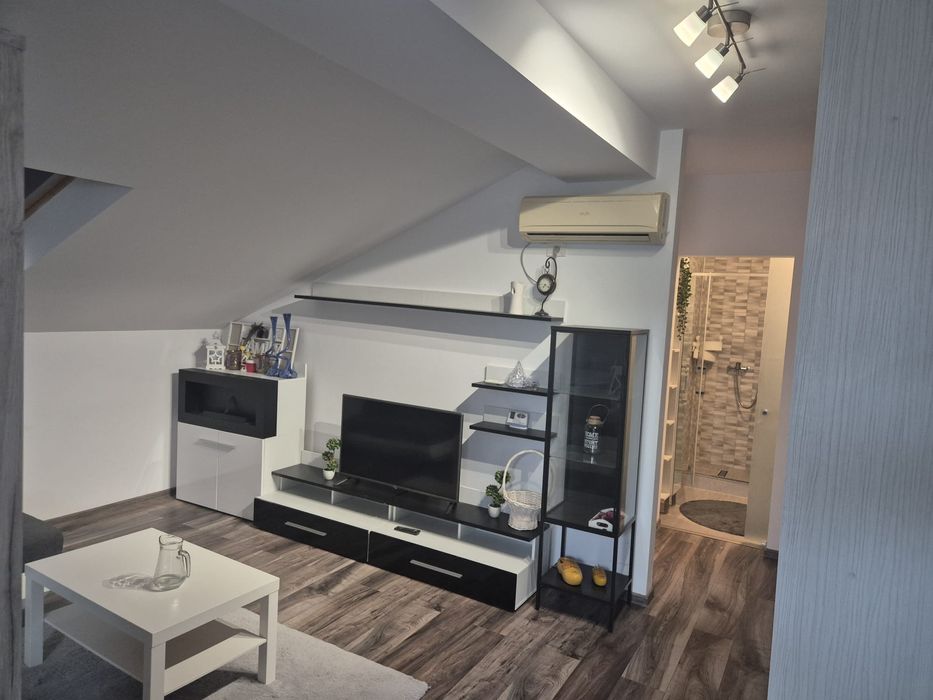 Apartament de inchiriat
