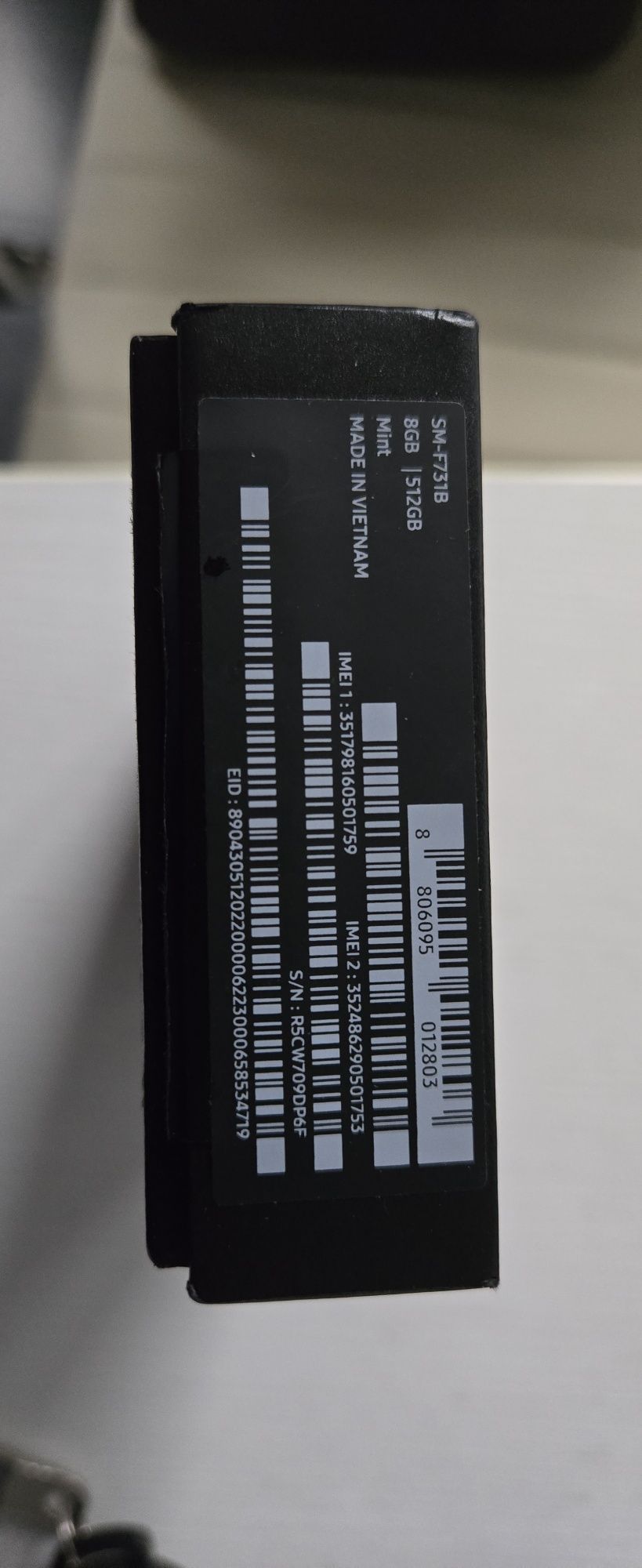 Samsung Z Flip 5 Mint