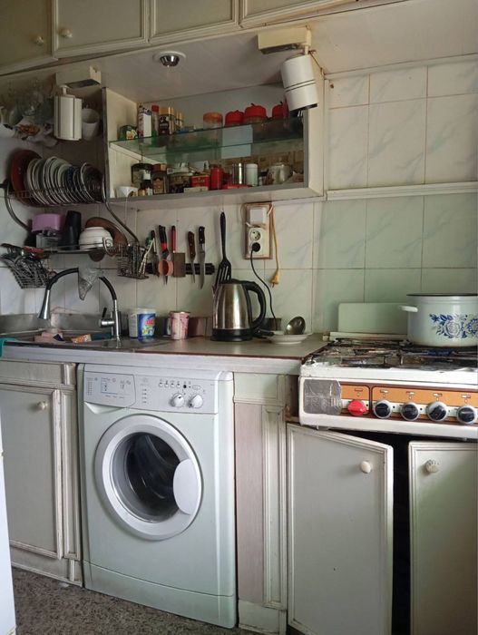 2-х комнатная квартира на Кадышева, срочно